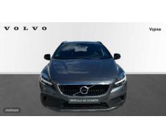 Volvo V 40 2.0 D2 MOMENTUM 120 5P de 2016 con 89.135 Km por 18.500 EUR. en Cordoba