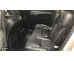 Volvo XC 90 Plus, B5 AWD Mild Hybrid, Diesel, Bright, 7 Plazas de 2023 con 41.912 Km por 64.900 EUR.