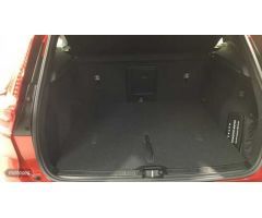 Volvo XC40 XC40 MODEL CORE de 2024 con 8 Km por 36.900 EUR. en Cantabria