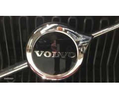 Volvo XC40 XC40 MODEL CORE de 2024 con 8 Km por 36.900 EUR. en Cantabria