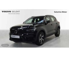 Volvo XC40 XC40 PLUS B3 MILD HYBRID GASOLINA de 2025 con 9 Km por 43.500 EUR. en Cantabria