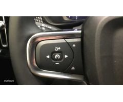 Volvo XC40 XC40 PLUS B3 MILD HYBRID GASOLINA de 2025 con 9 Km por 43.500 EUR. en Cantabria