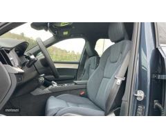 Volvo XC 90 2.0 B5 D MHEV PLUS BRIGHT AWD AUTO 5P 7 Plazas de 2024 con 1 Km por 84.700 EUR. en Vizca