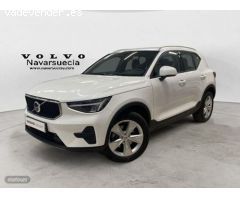Volvo XC40 Core, B3 Mild Hybrid, Gasolina de 2024 con 35.300 Km por 31.900 EUR. en Navarra