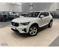 Volvo XC40 Core, B3 Mild Hybrid, Gasolina de 2024 con 35.300 Km por 31.900 EUR. en Navarra