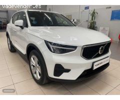 Volvo XC40 Core, B3 Mild Hybrid, Gasolina de 2024 con 35.300 Km por 31.900 EUR. en Navarra