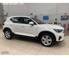 Volvo XC40 Core, B3 Mild Hybrid, Gasolina de 2024 con 35.300 Km por 31.900 EUR. en Navarra