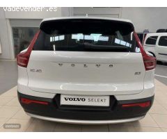 Volvo XC40 Core, B3 Mild Hybrid, Gasolina de 2024 con 35.300 Km por 31.900 EUR. en Navarra