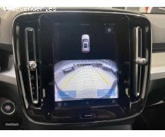 Volvo XC40 Core, B3 Mild Hybrid, Gasolina de 2024 con 35.300 Km por 31.900 EUR. en Navarra