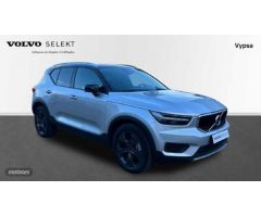 Volvo XC40 2.0 T4 MOMENTUM AUTO 190 5P de 2018 con 61.830 Km por 26.900 EUR. en Cordoba