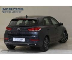 Hyundai i30 1.5 DPI Klass SLX 110 de 2024 con 10.871 Km por 19.990 EUR. en Guipuzcoa