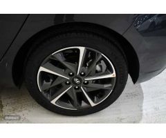 Hyundai i30 1.5 DPI Klass SLX 110 de 2024 con 10.871 Km por 19.990 EUR. en Guipuzcoa