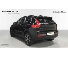 Volvo XC40 XC40 Plus, B3 Mild Hybrid, Gasolina, Dark de 2023 con 35.168 Km por 34.900 EUR. en Cantab