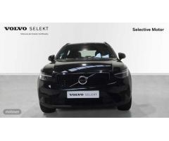 Volvo XC40 XC40 Plus, B3 Mild Hybrid, Gasolina, Dark de 2023 con 35.168 Km por 34.900 EUR. en Cantab