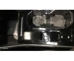 Volvo XC40 XC40 Plus, B3 Mild Hybrid, Gasolina, Dark de 2023 con 35.168 Km por 34.900 EUR. en Cantab
