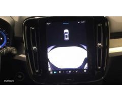 Volvo XC40 XC40 Plus, B3 Mild Hybrid, Gasolina, Dark de 2023 con 35.168 Km por 34.900 EUR. en Cantab