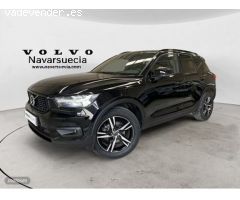 Volvo XC40 XC40 T3 R-Design Automatico de 2020 con 70.028 Km por 31.900 EUR. en Navarra