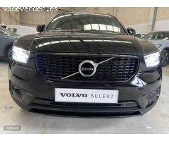 Volvo XC40 XC40 T3 R-Design Automatico de 2020 con 70.028 Km por 31.900 EUR. en Navarra