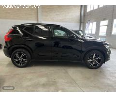 Volvo XC40 XC40 T3 R-Design Automatico de 2020 con 70.028 Km por 31.900 EUR. en Navarra