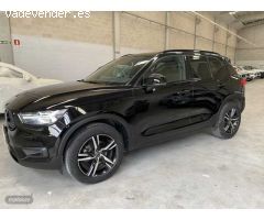 Volvo XC40 XC40 T3 R-Design Automatico de 2020 con 70.028 Km por 31.900 EUR. en Navarra