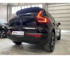 Volvo XC40 XC40 T3 R-Design Automatico de 2020 con 70.028 Km por 31.900 EUR. en Navarra