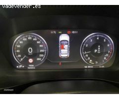 Volvo XC40 XC40 T3 R-Design Automatico de 2020 con 70.028 Km por 31.900 EUR. en Navarra