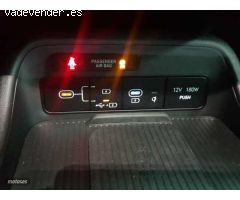 Hyundai Kona 1.0 TGDI Tecno 4x2 de 2024 con 22 Km por 30.000 EUR. en Granada