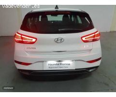 Hyundai i30 1.5 DPI Klass 96 de 2024 con 6 Km por 22.200 EUR. en Granada