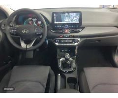 Hyundai i30 1.0 TGDI Klass 48V 100 de 2024 con 7 Km por 25.200 EUR. en Granada