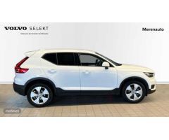 Volvo XC40 1.5 T2 MOMENTUM CORE 129 CV de 2021 con 104.948 Km por 22.900 EUR. en A Coruna
