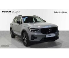 Volvo XC40 XC40 PLUS B3 MILD HYBRID GASOLINA de 2025 con 1 Km por 41.500 EUR. en Cantabria
