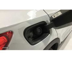 Volvo XC40 XC40 PLUS B3 MILD HYBRID GASOLINA de 2025 con 1 Km por 41.500 EUR. en Cantabria