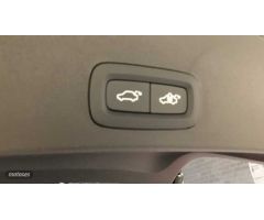Volvo XC40 XC40 PLUS B3 MILD HYBRID GASOLINA de 2025 con 1 Km por 41.500 EUR. en Cantabria