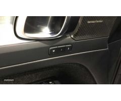 Volvo XC40 XC40 PLUS B3 MILD HYBRID GASOLINA de 2025 con 1 Km por 41.500 EUR. en Cantabria