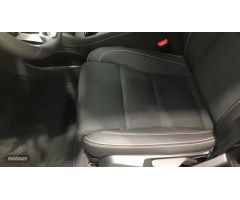 Volvo XC40 XC40 PLUS B3 MILD HYBRID GASOLINA de 2025 con 1 Km por 41.500 EUR. en Cantabria