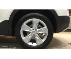 Volvo XC40 XC40 MODEL CORE de 2025 con 1 Km por 38.500 EUR. en Cantabria