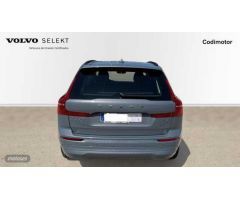 Volvo XC 60 XC60 CORE B4 DIESEL de 2024 con 33.946 Km por 39.990 EUR. en Huelva