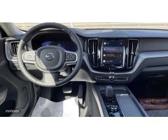 Volvo XC 60 XC60 CORE B4 DIESEL de 2024 con 33.946 Km por 39.990 EUR. en Huelva