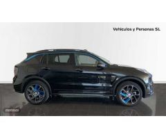 Lynk & Co 01 1.5 PHEV 6.6KW 261 5P de 2022 con 22.957 Km por 26.900 EUR. en Malaga