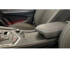 Lynk & Co 01 1.5 PHEV 6.6KW 261 5P de 2022 con 22.957 Km por 26.900 EUR. en Malaga