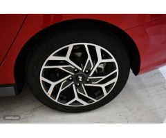Hyundai i30 1.0 TGDI N Line 100 de 2024 con 10.767 Km por 23.500 EUR. en Palencia