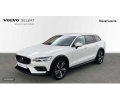 Volvo V 60 V60 Cross Country Pro D4 AWD Automatico de 2019 con 91.467 Km por 33.850 EUR. en Navarra