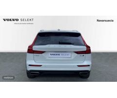 Volvo V 60 V60 Cross Country Pro D4 AWD Automatico de 2019 con 91.467 Km por 33.850 EUR. en Navarra