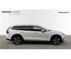 Volvo V 60 V60 Cross Country Pro D4 AWD Automatico de 2019 con 91.467 Km por 33.850 EUR. en Navarra