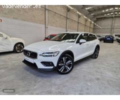 Volvo V 60 V60 Cross Country Pro D4 AWD Automatico de 2019 con 91.467 Km por 33.850 EUR. en Navarra