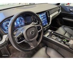 Volvo V 60 V60 Cross Country Pro D4 AWD Automatico de 2019 con 91.467 Km por 33.850 EUR. en Navarra