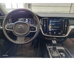 Volvo V 60 V60 Cross Country Pro D4 AWD Automatico de 2019 con 91.467 Km por 33.850 EUR. en Navarra