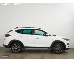 Hyundai Tucson Tucson 1.6CRDI 48V Tecno Sky Safe 4x2 de 2019 con 110.400 Km por 19.990 EUR. en Cadiz