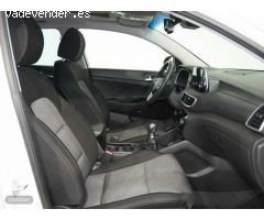 Hyundai Tucson Tucson 1.6CRDI 48V Tecno Sky Safe 4x2 de 2019 con 110.400 Km por 19.990 EUR. en Cadiz