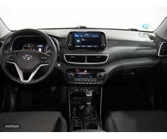 Hyundai Tucson Tucson 1.6CRDI 48V Tecno Sky Safe 4x2 de 2019 con 110.400 Km por 19.990 EUR. en Cadiz